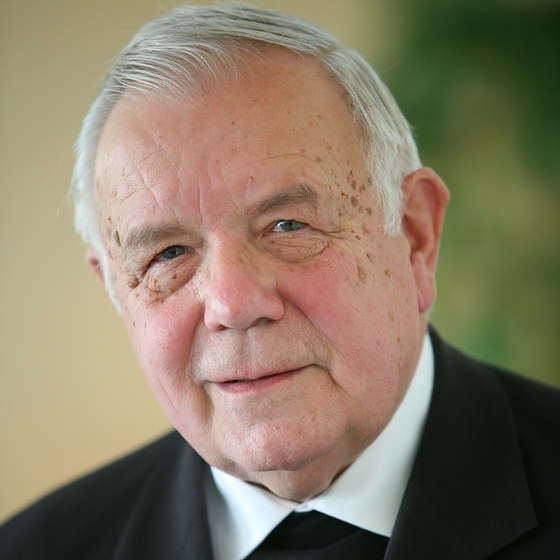 Bischof em. Dr. h.c. Maximilian Aichern OSB