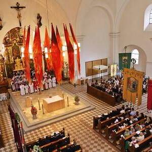 Pfarrfirmung in EbenseeAm 25. Juni fand in der Pfarrkirche St Josef in Ebensee die Pfarrfirmung statt.45 Jugendliche empfingen das Sakrament der Hl. FirmungFirmspender war der Regens des Linzer Priesterseminares, Mag. Michael M?nzner