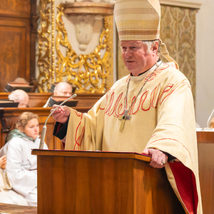 Abschlussgottesdienst im Stift Schlierbach / Foto Haijes Die Visitation im Dekanat Windischgarsten wurde mit einem festlichen Gottesdienst abgeschlossen.
