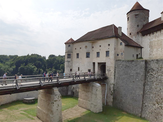 Burg Burghausen - Brücke zum Eingang