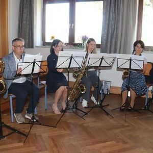 Für die lebendige musikalische Gestaltung sorgte ein Quartett unter der Leitung von Kapellmeister Andreas Leonhartsberger aus der Pfarre St. Thomas am Blasenstein.