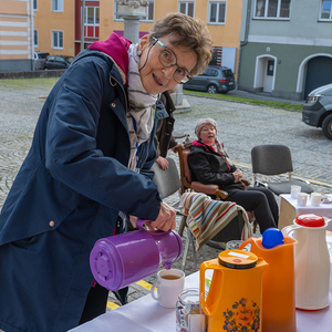 Tea Time am Kirchenplatz