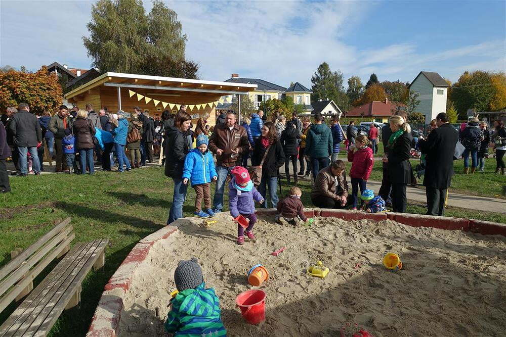            Einweihung des neuen KiGa-Spielplatzes                    